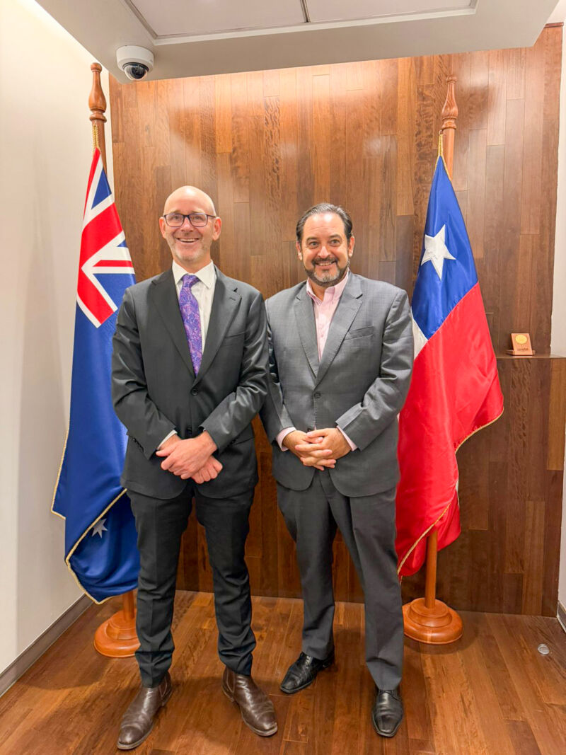 Image for the Tweet beginning: 🤝 El Secretario Ejecutivo de