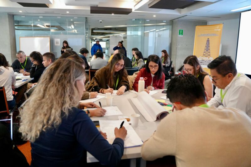 Image for the Tweet beginning: #OLACDE junto con el #Ministerio