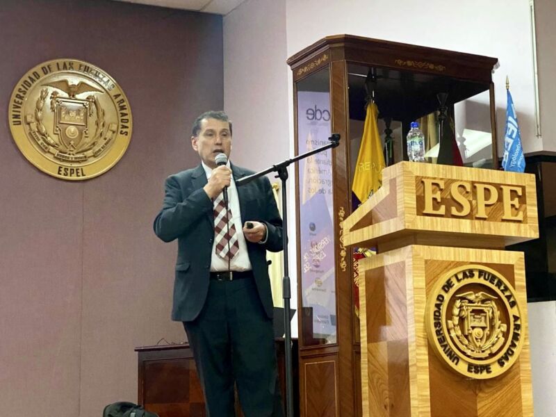 Image for the Tweet beginning: #ALC lidera una de las