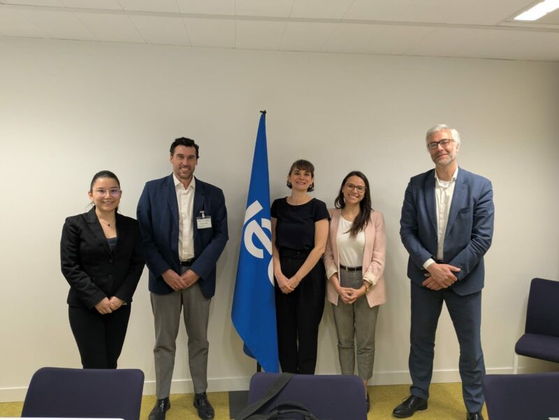 Image for the Tweet beginning: Transición energética: #OLACDE e @IEA